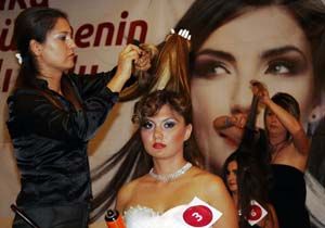 Kuafrler Antalya da Hnerlerini Sergiledi 